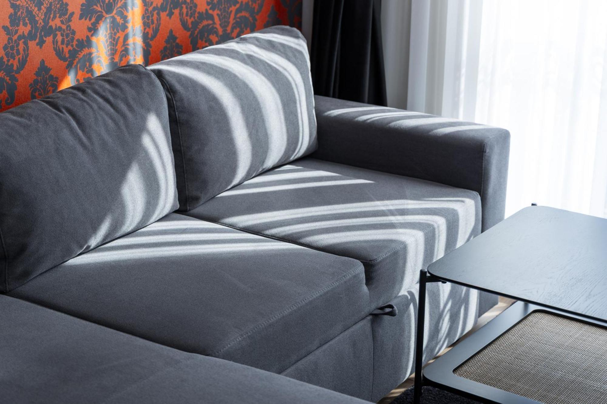 Vetus Hotel Приштина Экстерьер фото